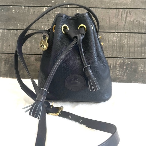 DOONEY & BOURKE Vintage SOLID NAVY SmallBucket All Weather Leather Drawstring